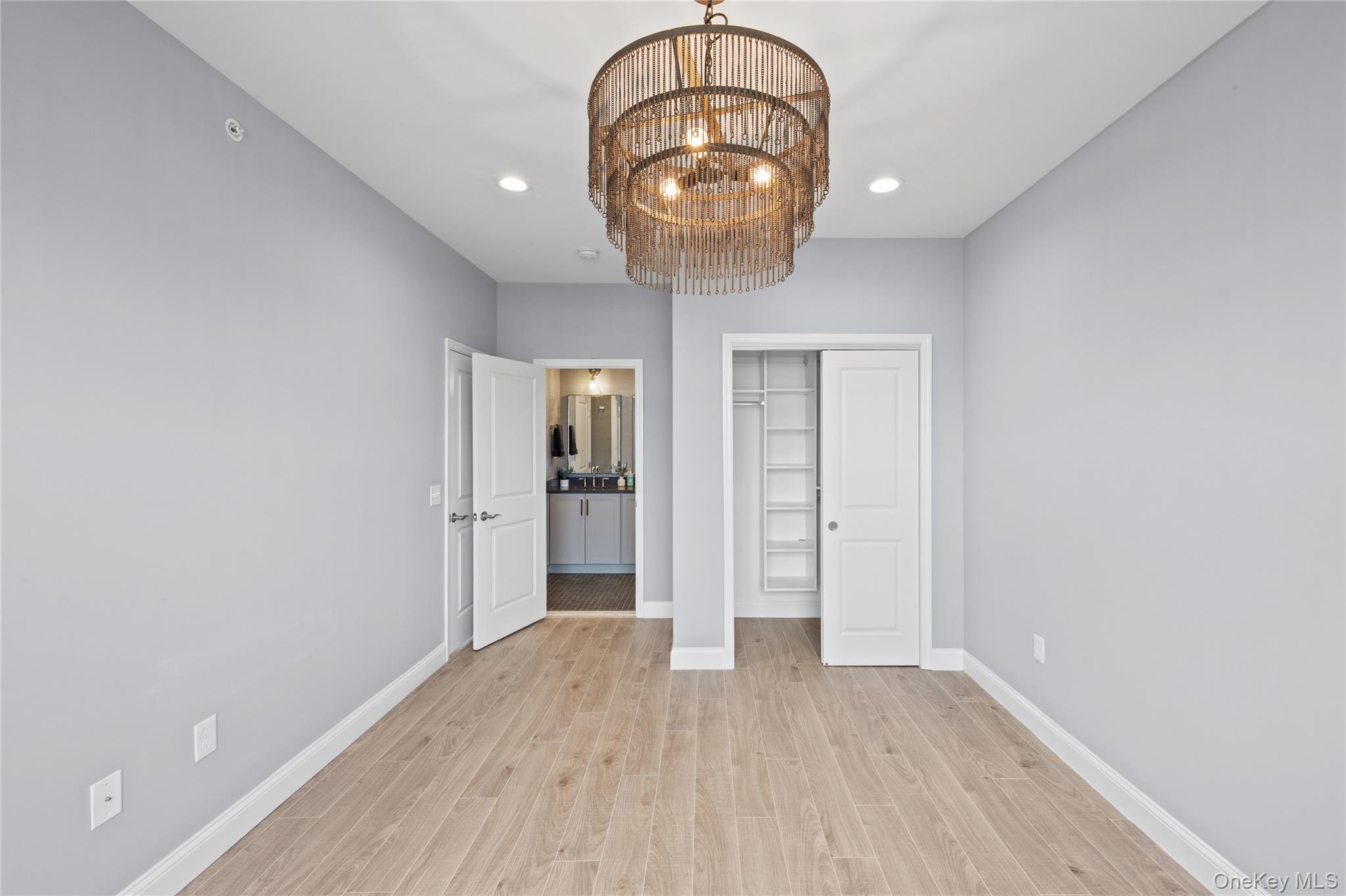 6 Grace Hall Lane – For Sale photo 29