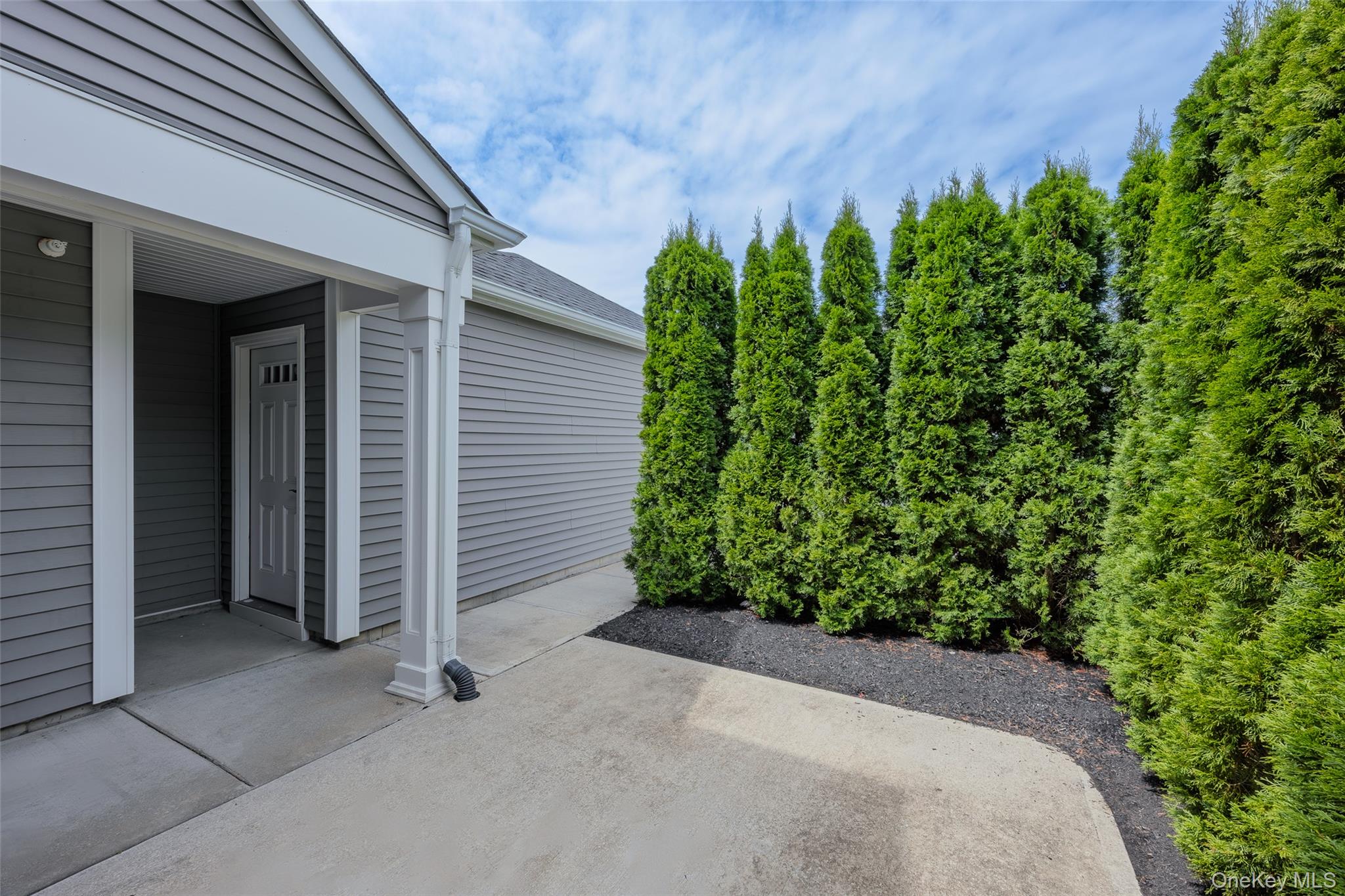 6 Grace Hall Lane – For Sale photo 38