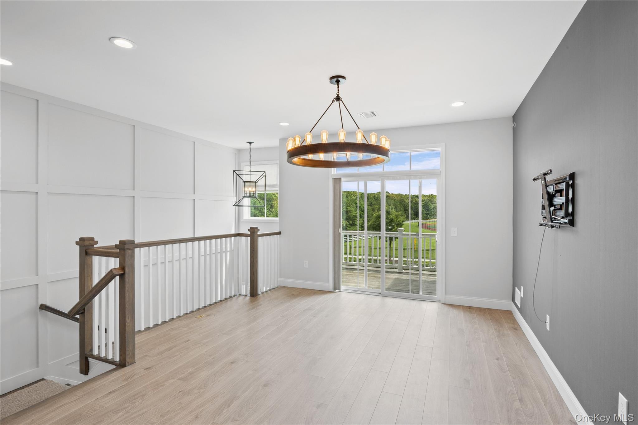 6 Grace Hall Lane – For Sale photo 20