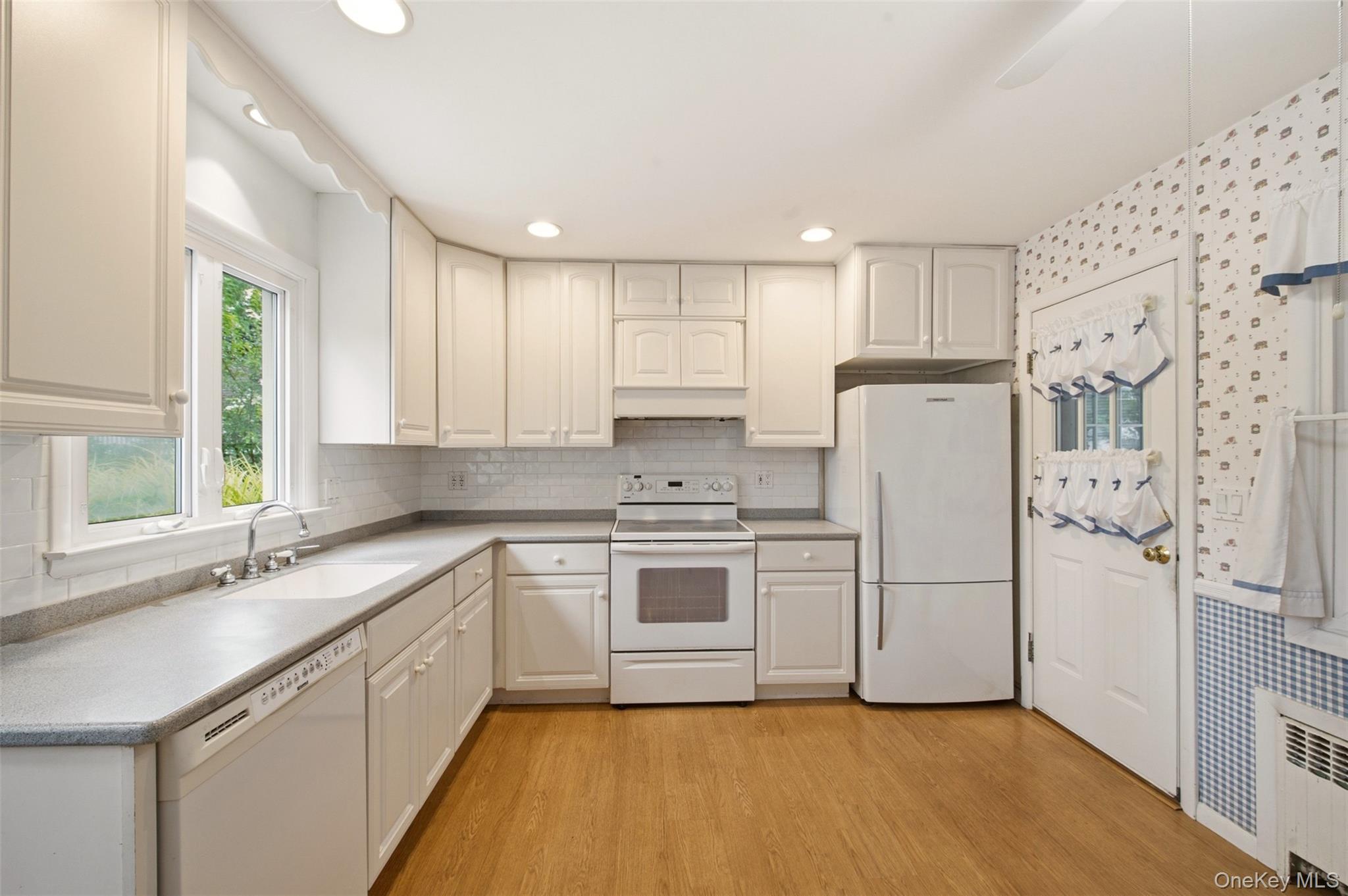 155 Hoover Place – For Sale photo 13