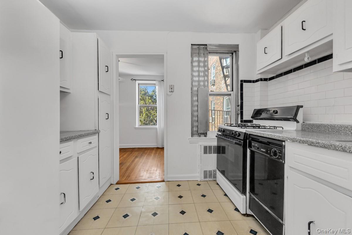 105-25 67th Road, Unit 4A photo 3