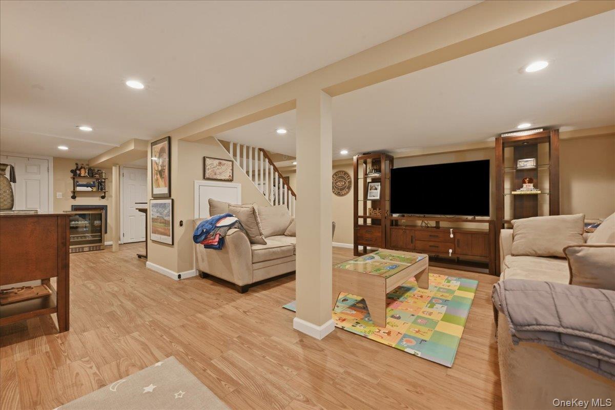 2977 Grand Boulevard – For Sale photo 19