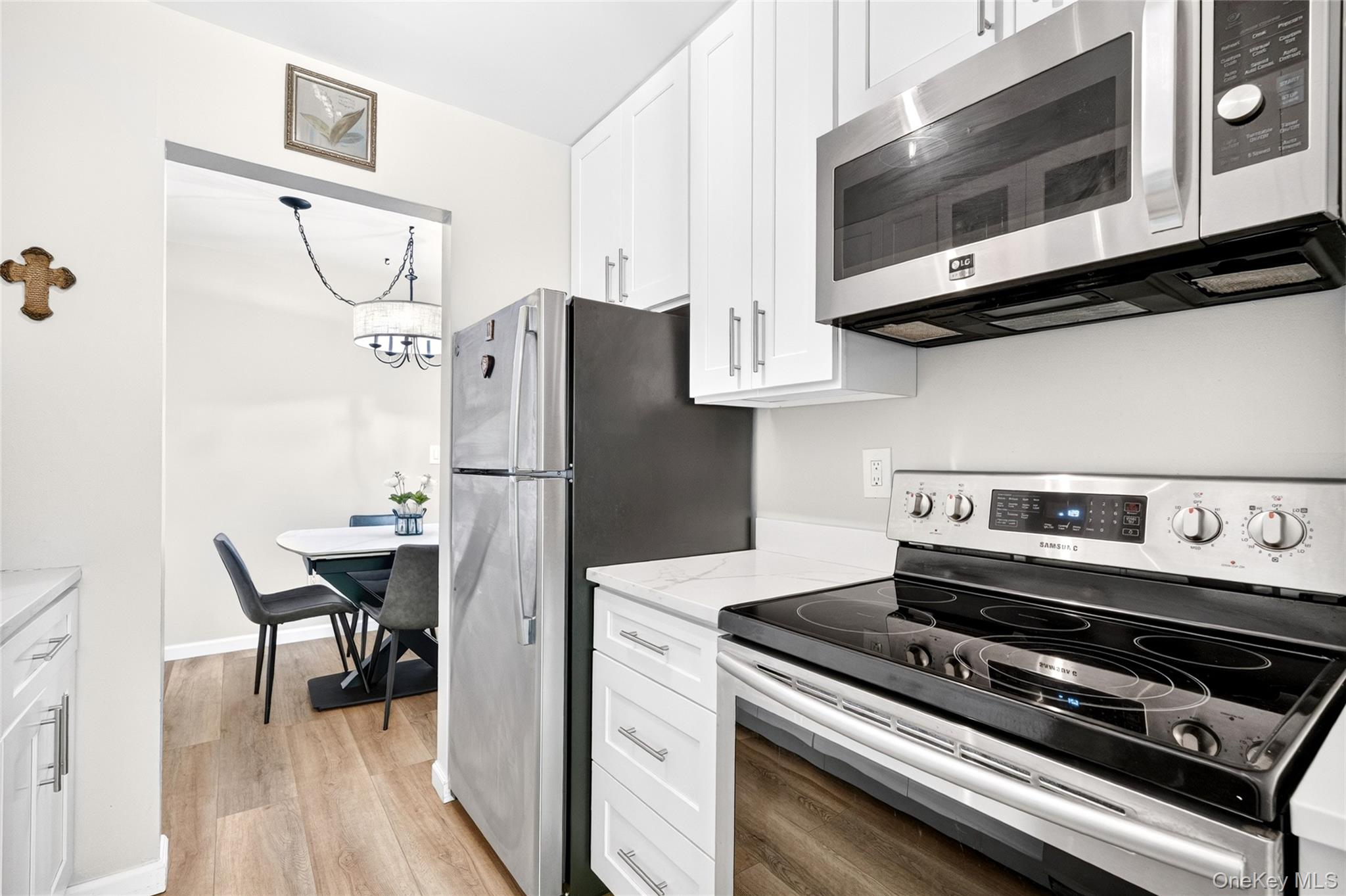 1 David Lane, Unit 8B photo 15