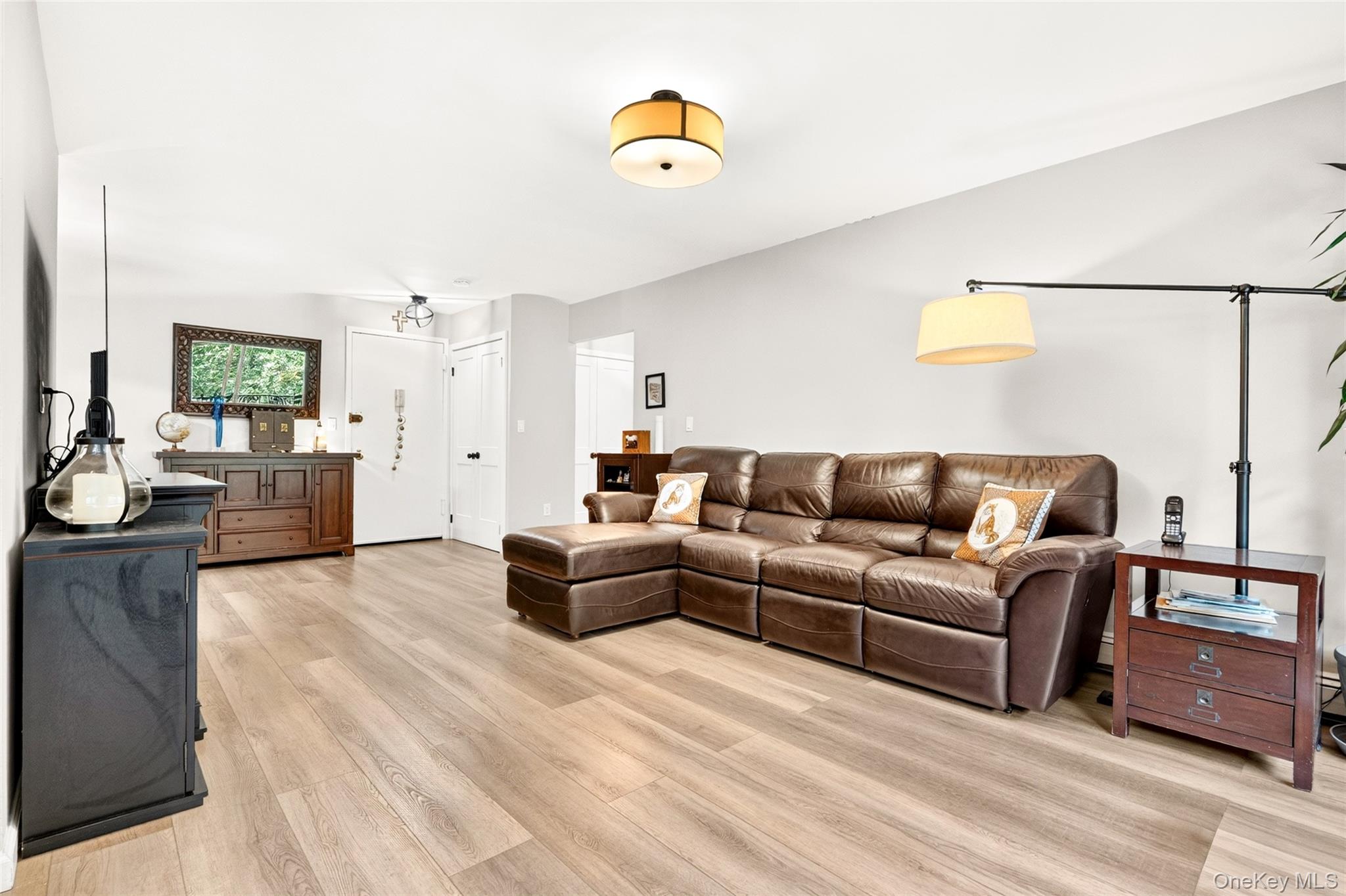 1 David Lane, Unit 8B photo 20