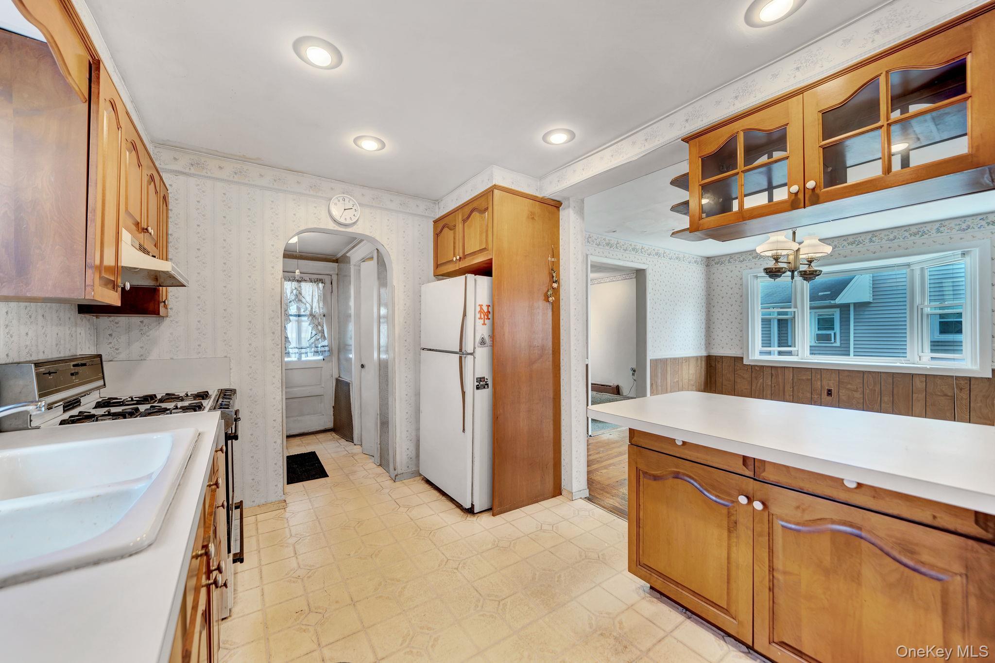 55 McKinley Avenue – For Sale photo 9