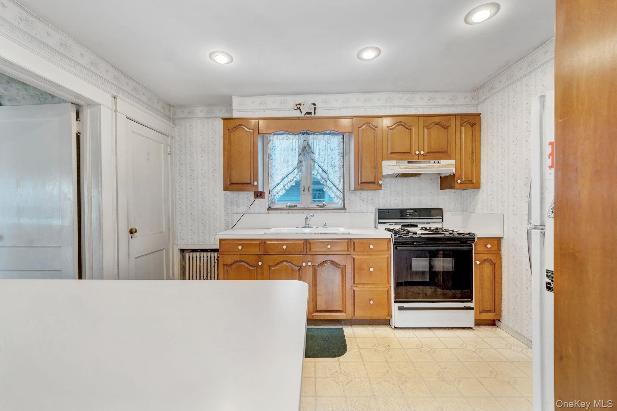 55 McKinley Avenue – For Sale photo 10