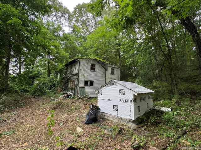 140 N Drury Lane – For Sale photo 4