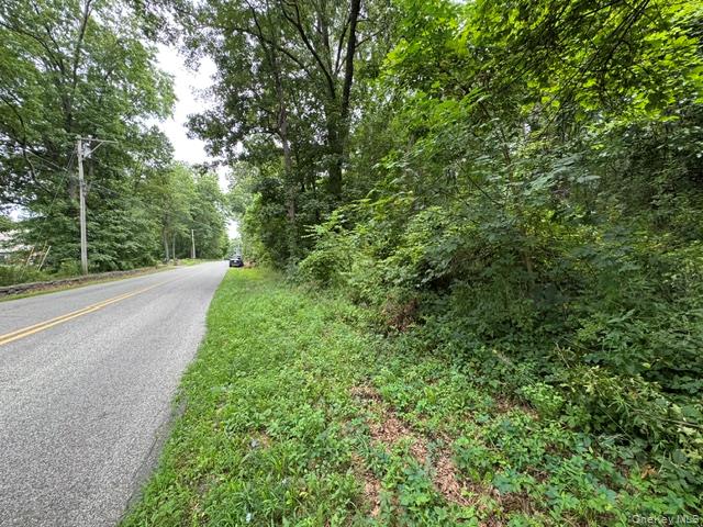 140 N Drury Lane – For Sale photo 12