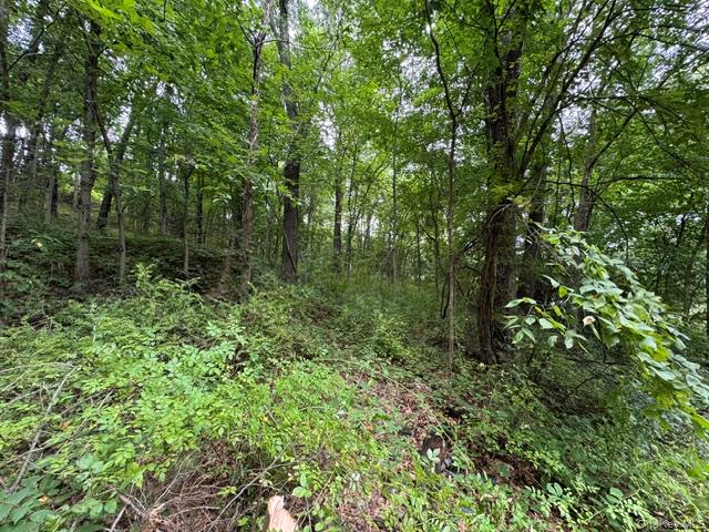 140 N Drury Lane – For Sale photo 8