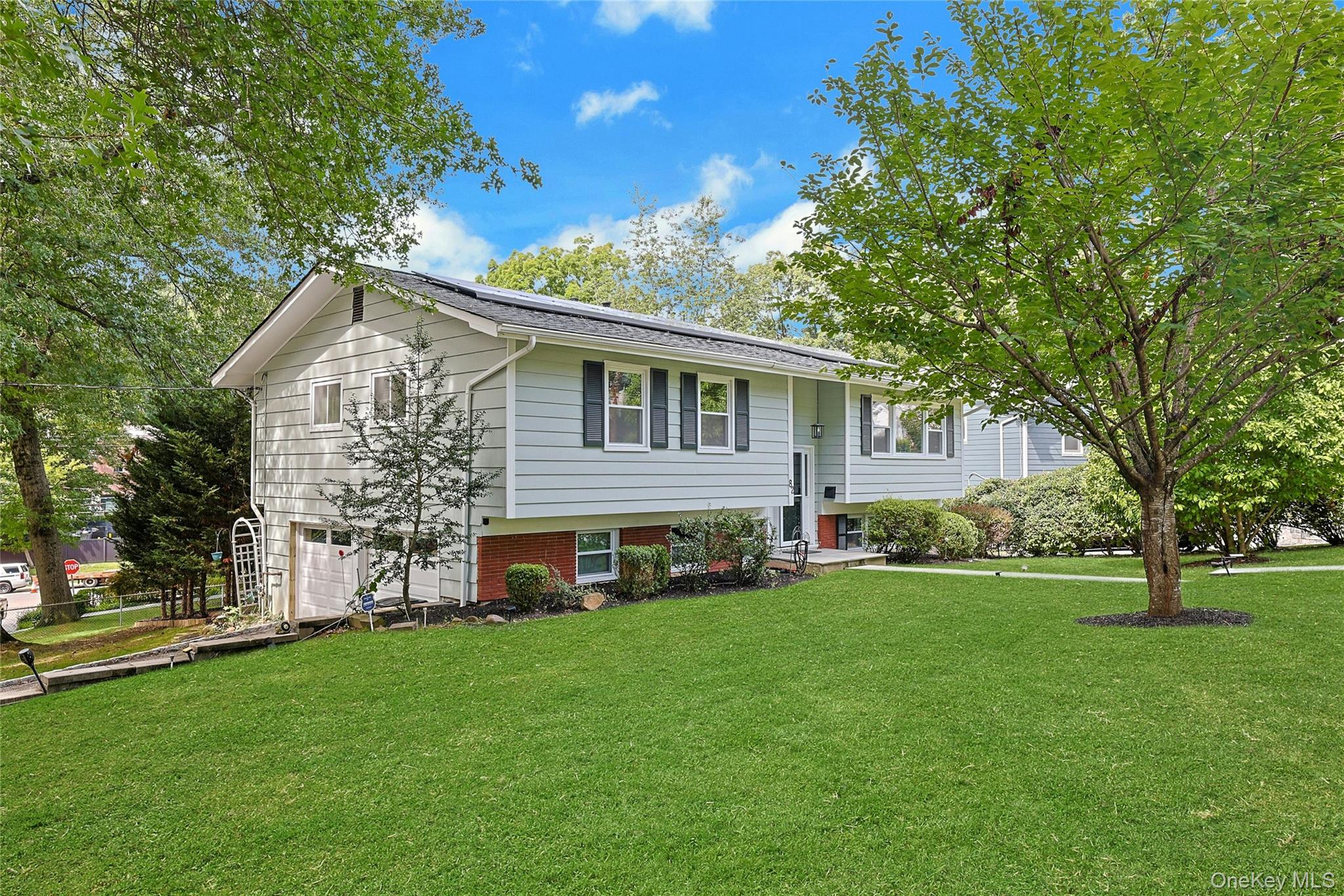 82 Price Street – For Sale photo 2