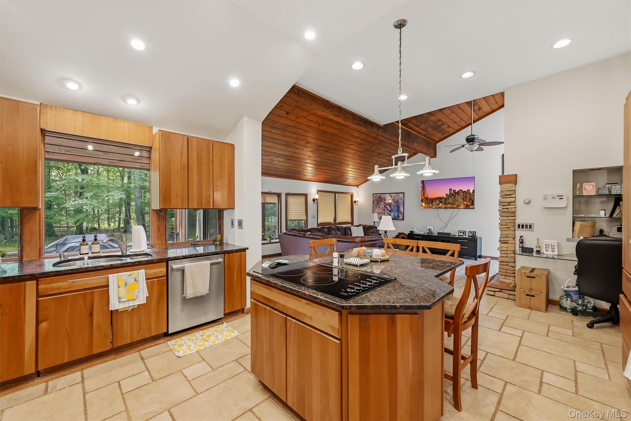 441 Burlingham Road – For Sale photo 17