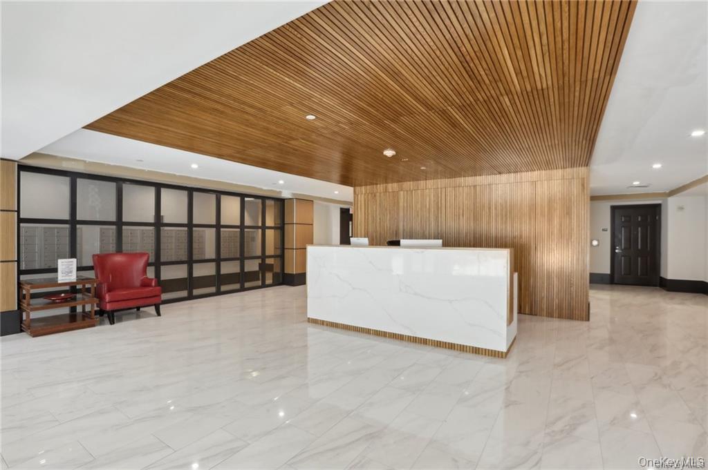 300 Mamaroneck Avenue, Unit 201 photo 2