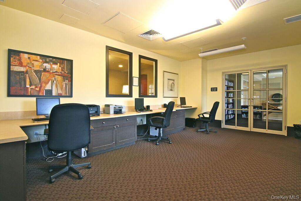 300 Mamaroneck Avenue, Unit 201 photo 5