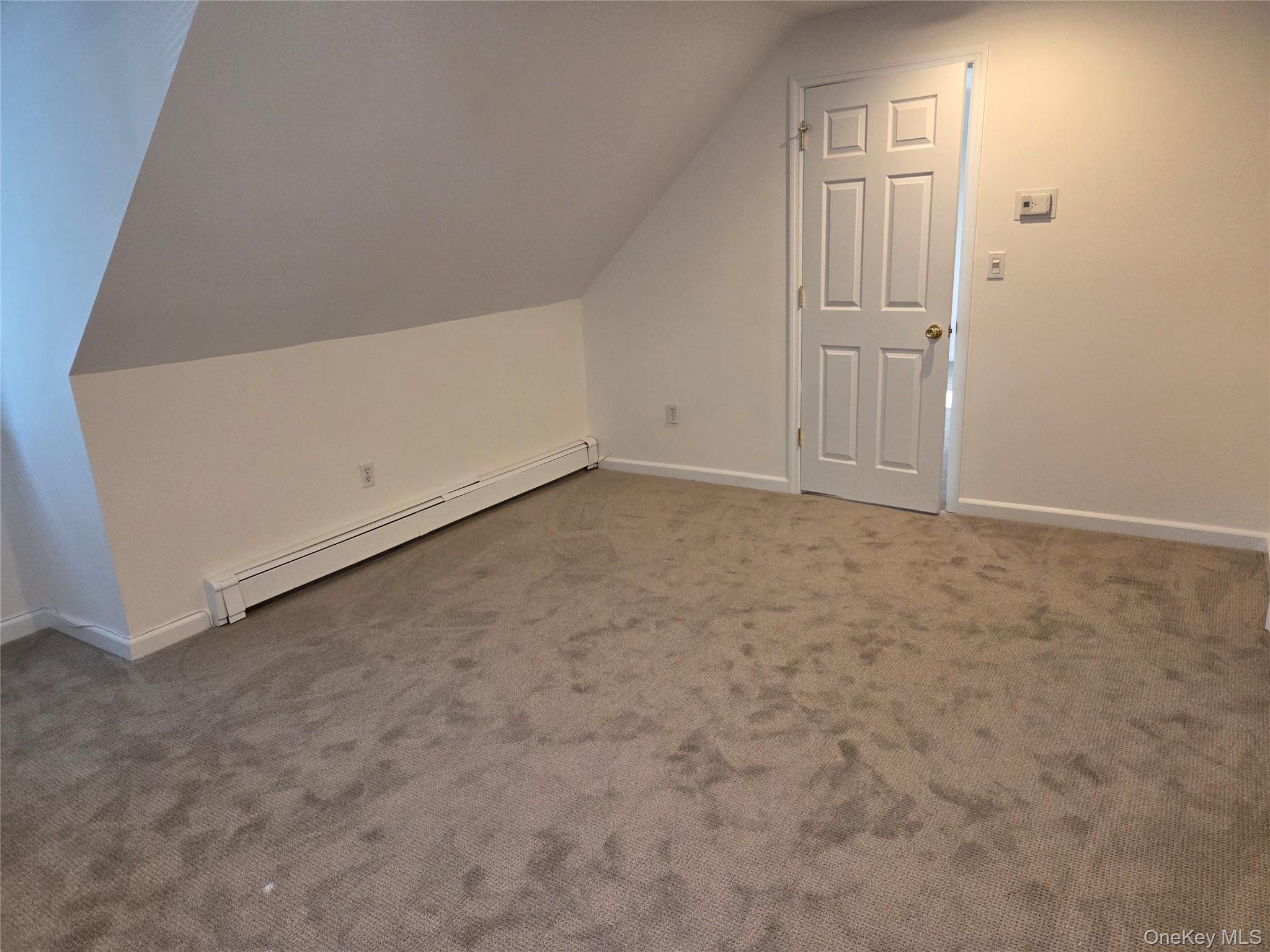 10 Irving Drive – For Rent photo 6