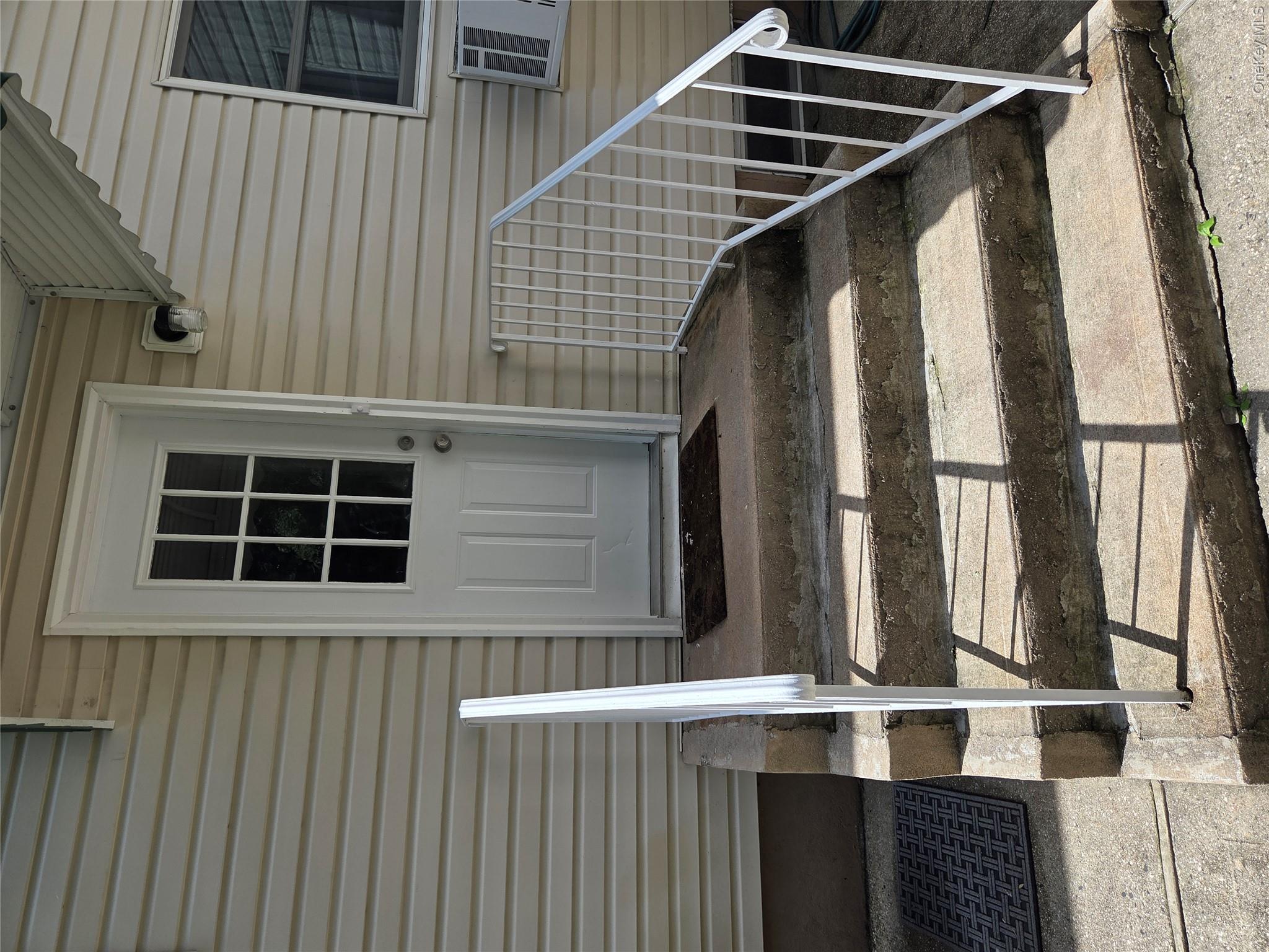 10 Irving Drive – For Rent photo 7