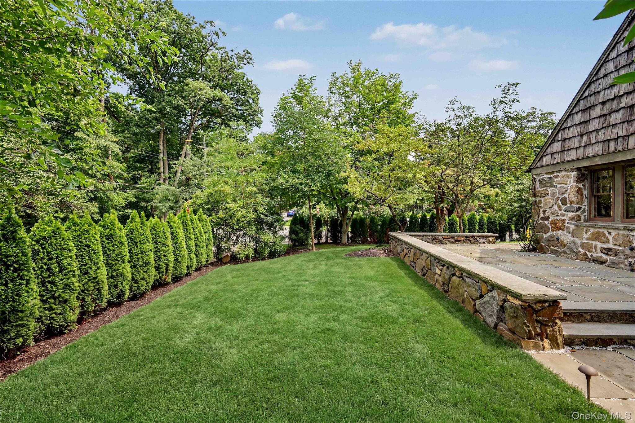 106 Glenwood Avenue – For Sale photo 6