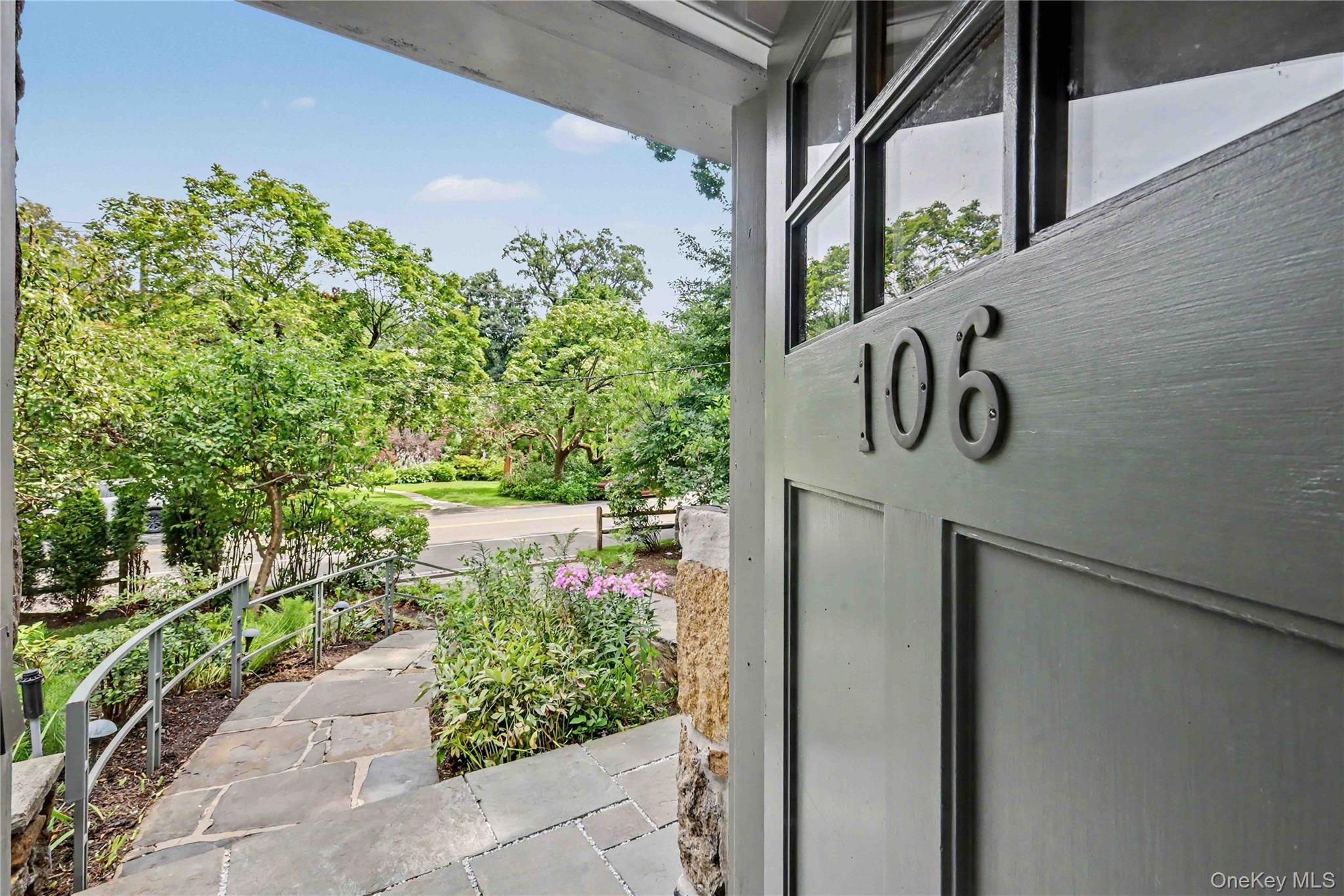 106 Glenwood Avenue – For Sale photo 2
