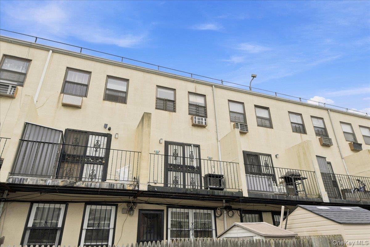 847 Underhill Avenue, Unit 56B photo 16