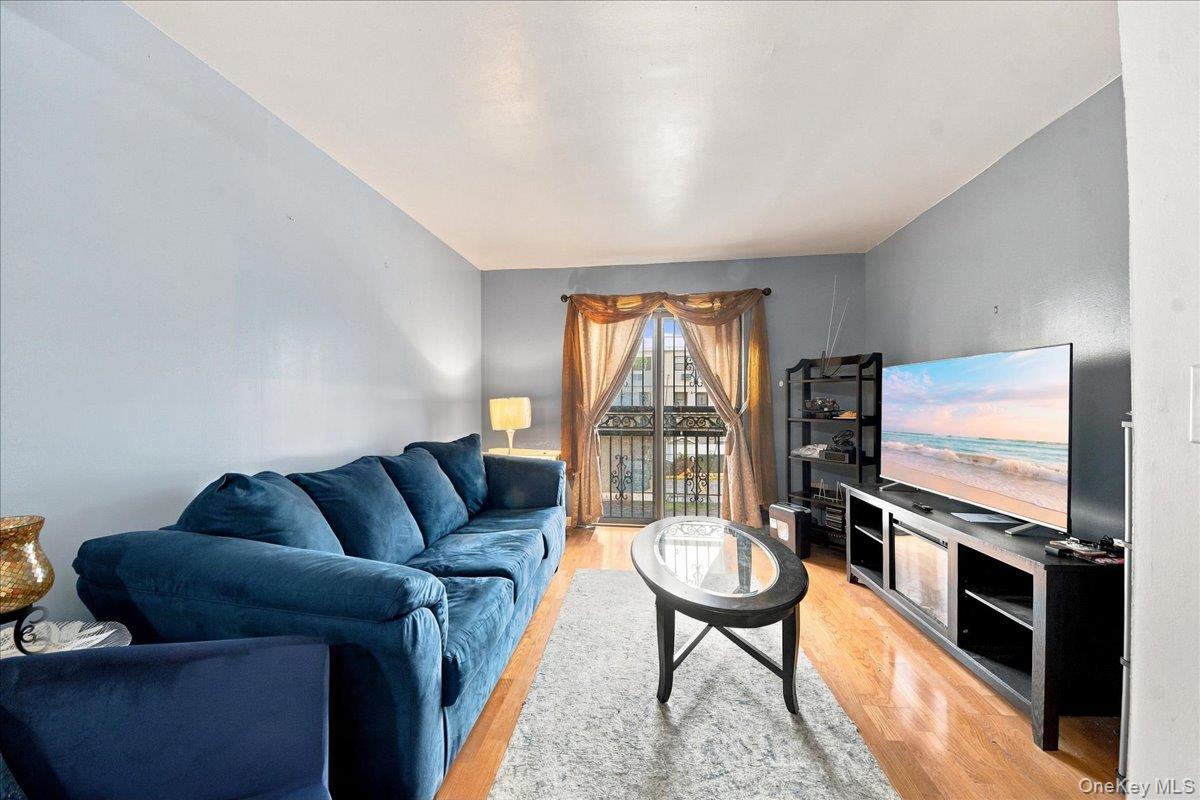 847 Underhill Avenue, Unit 56B photo 2