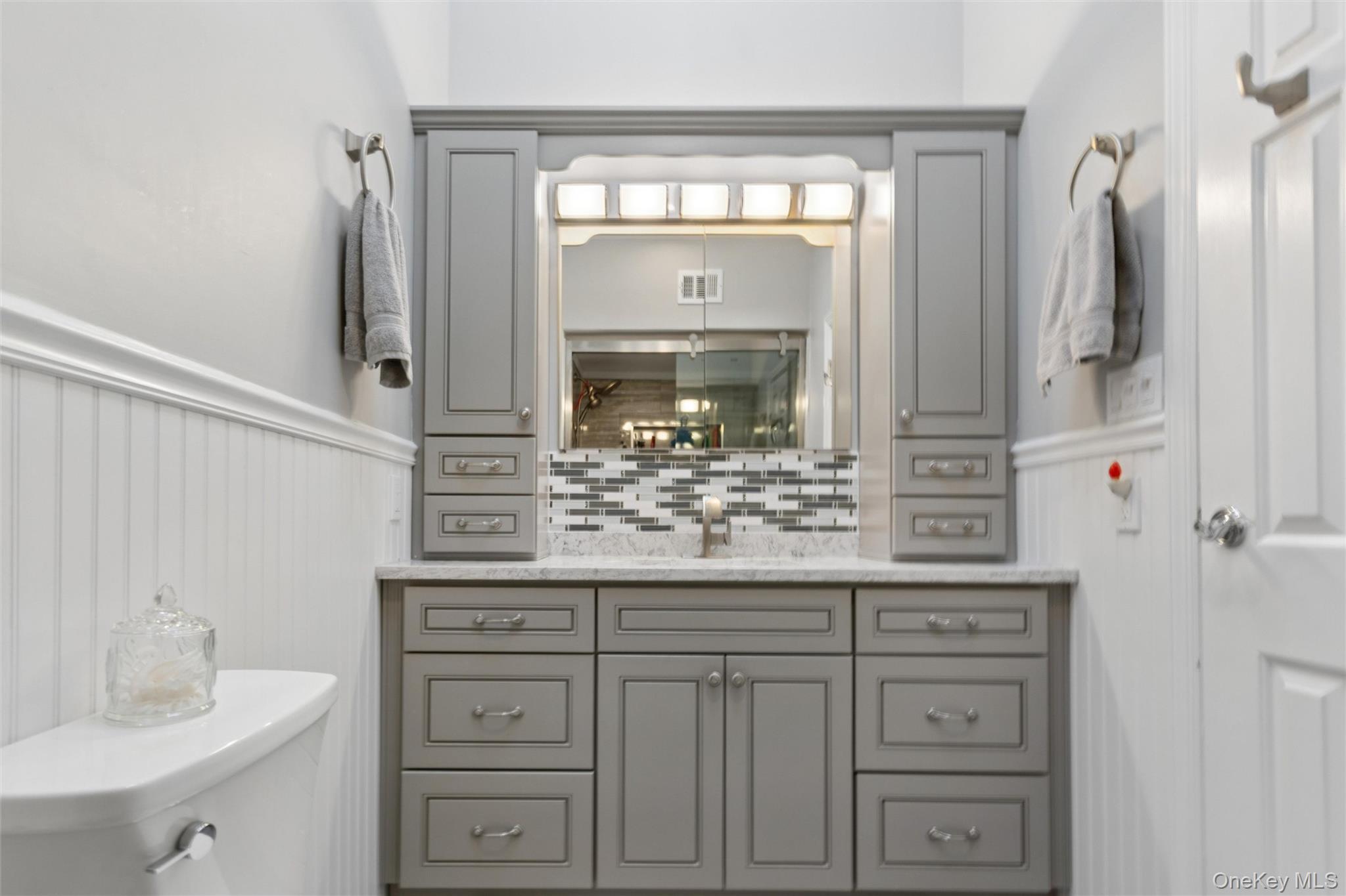94 Pacific Boulevard – For Sale photo 25