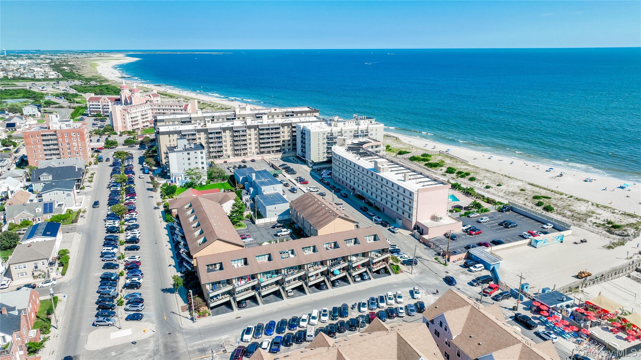 94 Pacific Boulevard – For Sale photo 6