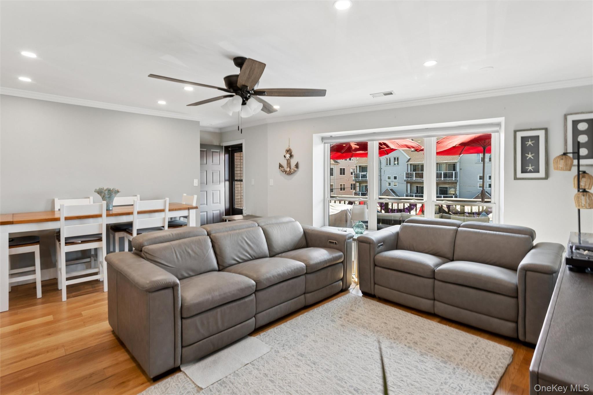 94 Pacific Boulevard – For Sale photo 12