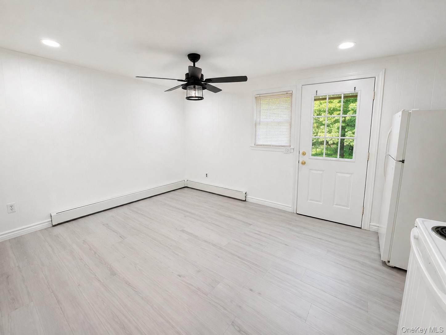 21 Crawford Court – For Rent photo 3