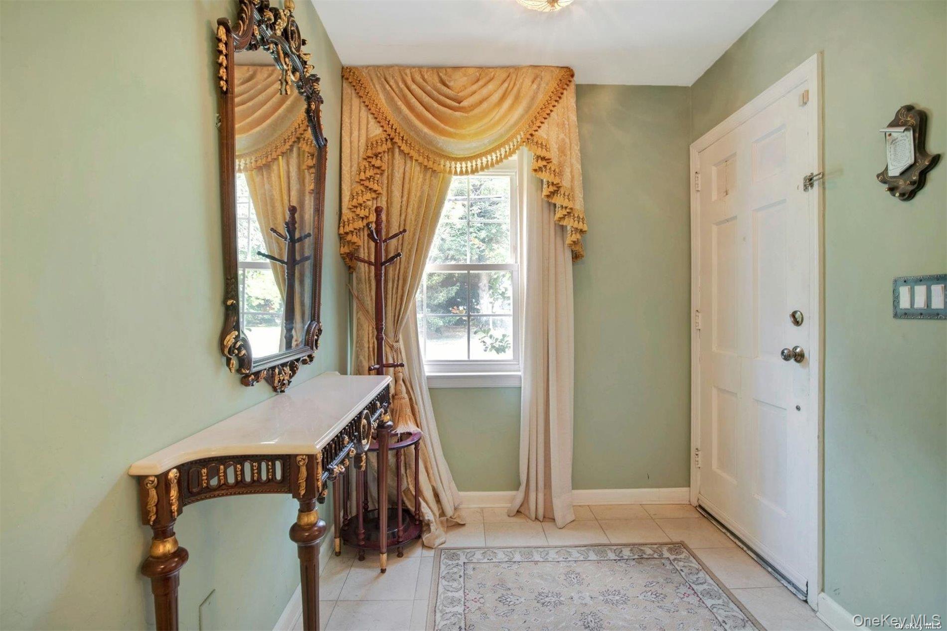 18 Addison Lane – For Rent photo 4