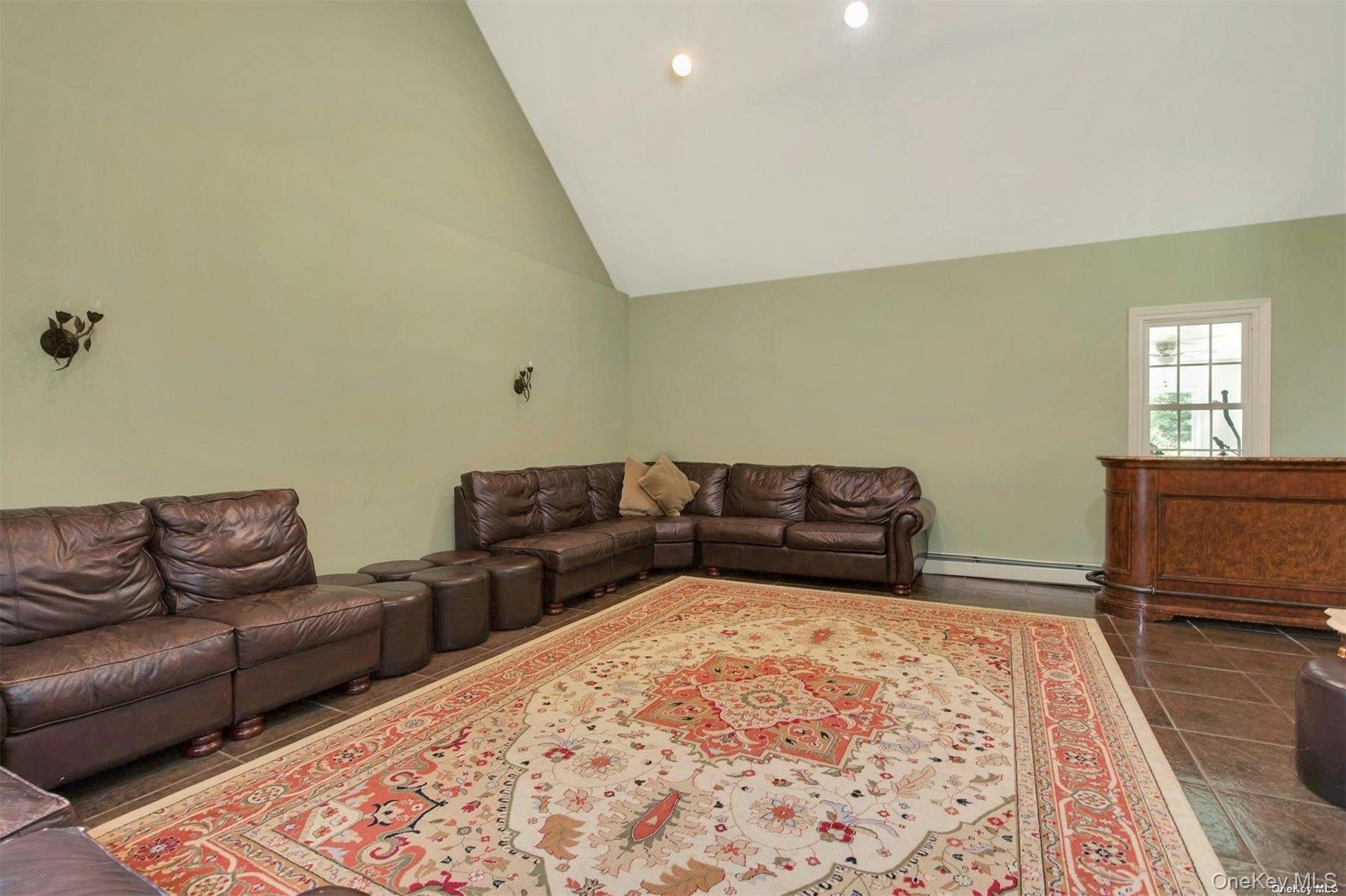 18 Addison Lane – For Rent photo 6