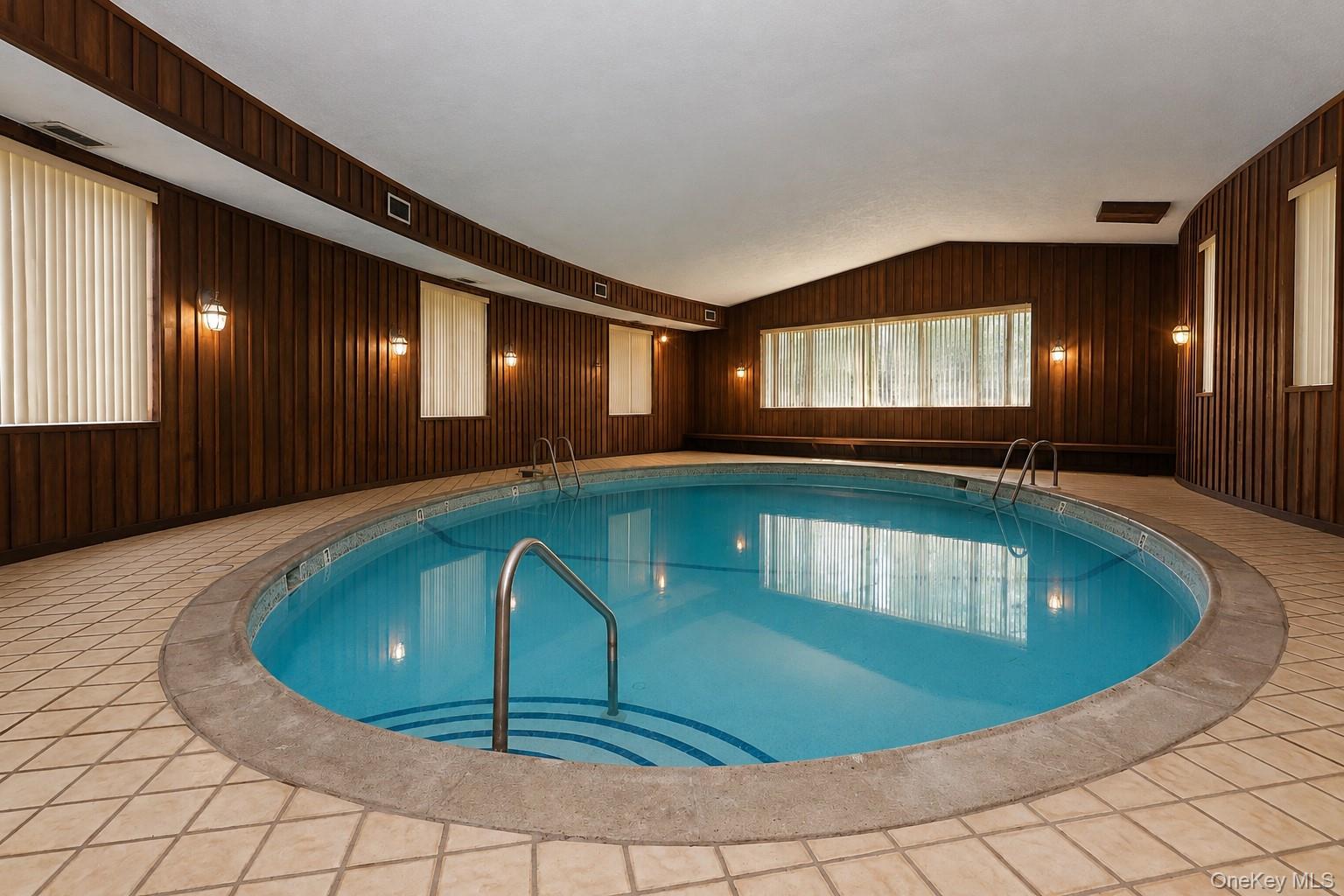 119 Country Club Lane – For Sale photo 34