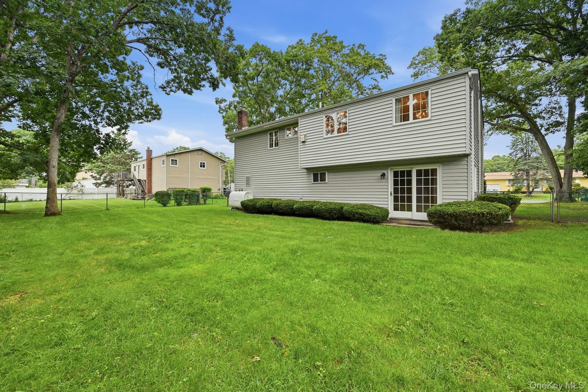 86 39th Street – For Sale photo 25