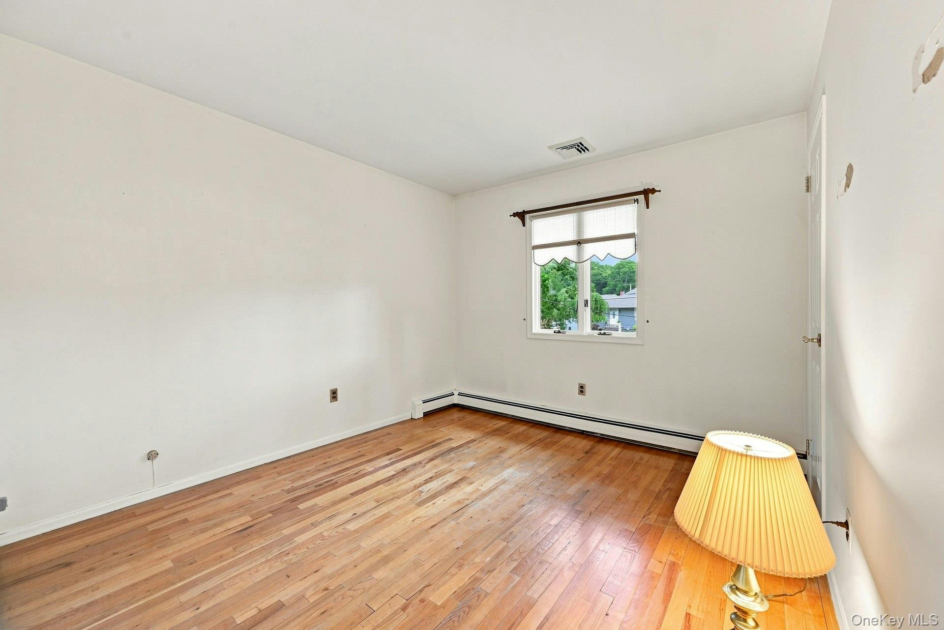 86 39th Street – For Sale photo 15