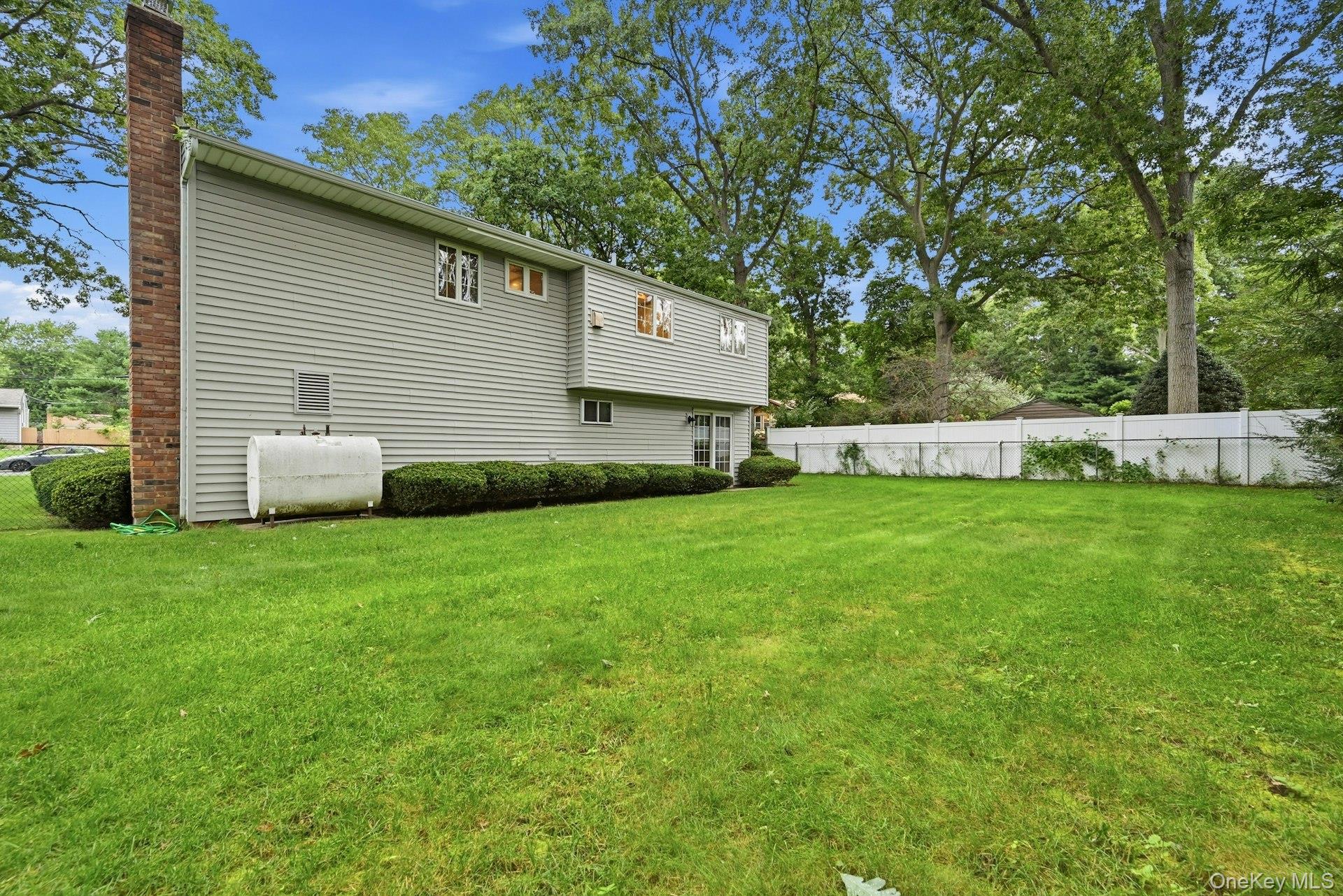 86 39th Street – For Sale photo 24