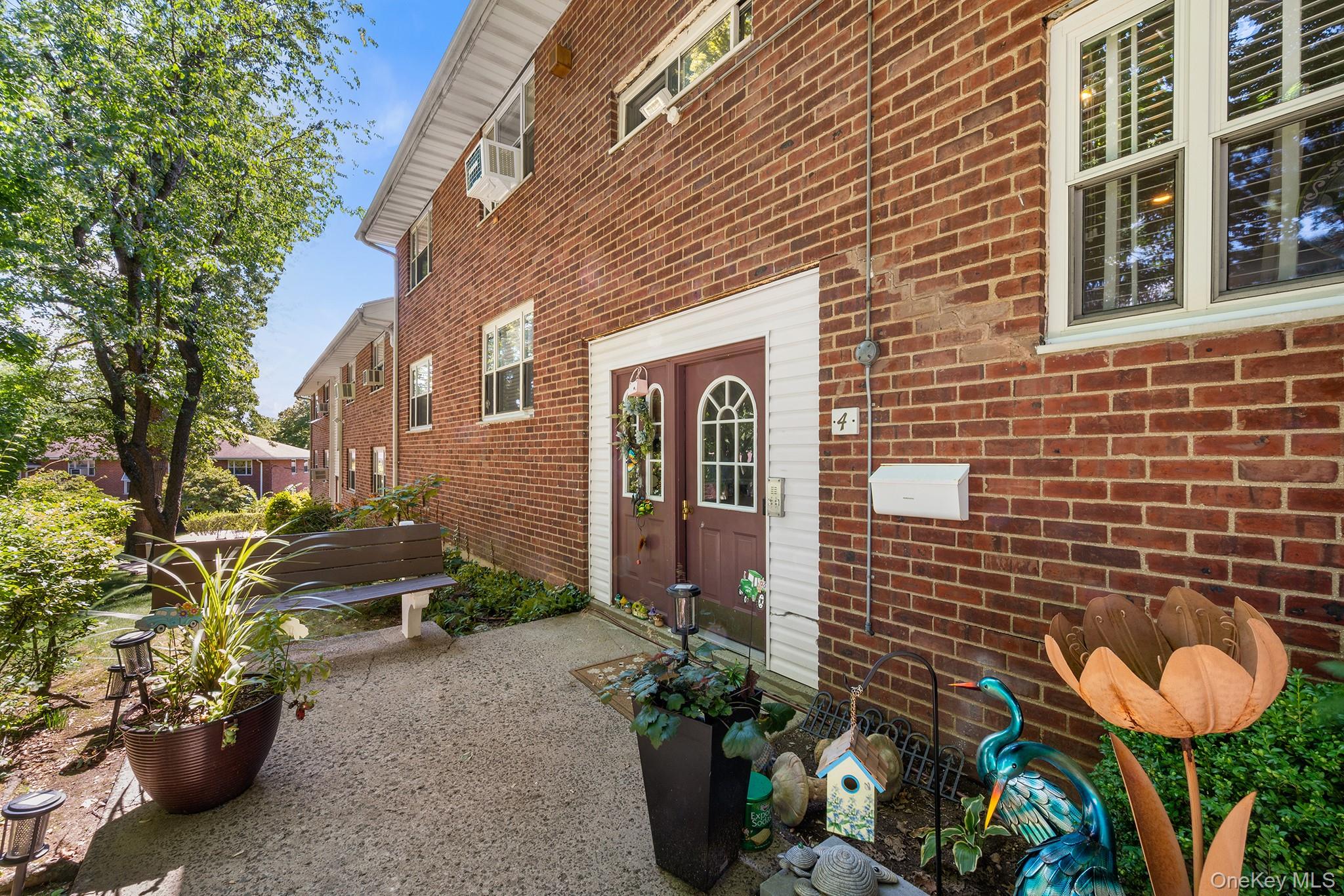 4 Dehaven, Unit 1D photo 3