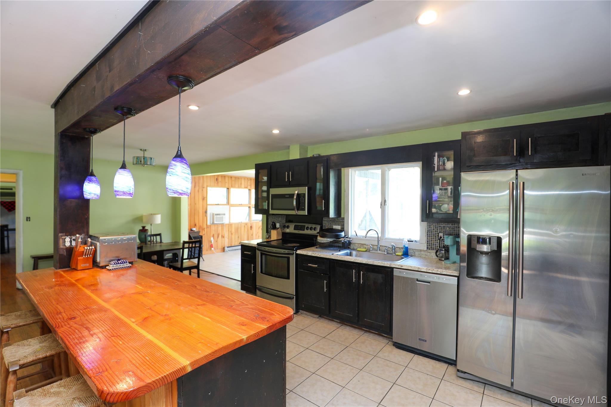 203 Maple Lane – For Sale photo 11
