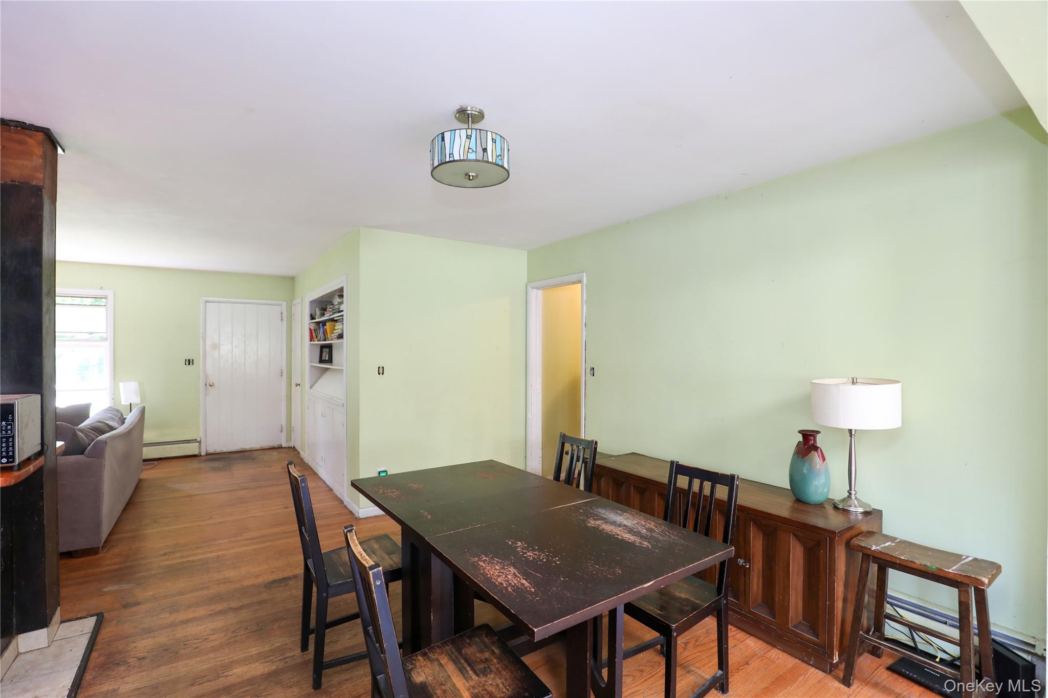 203 Maple Lane – For Sale photo 13