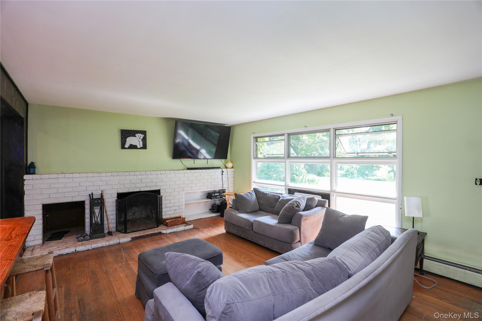 203 Maple Lane – For Sale photo 7