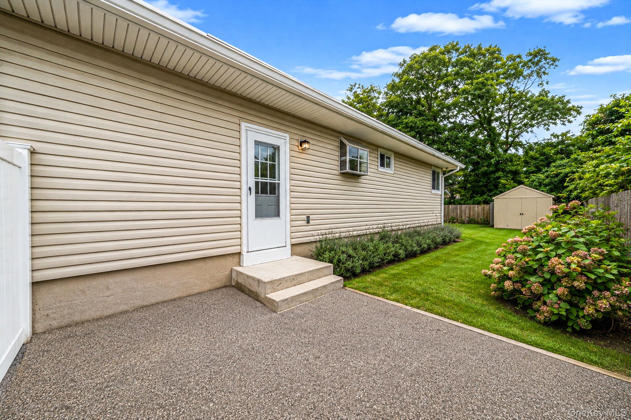 24 trafalgar Drive – For Sale photo 2