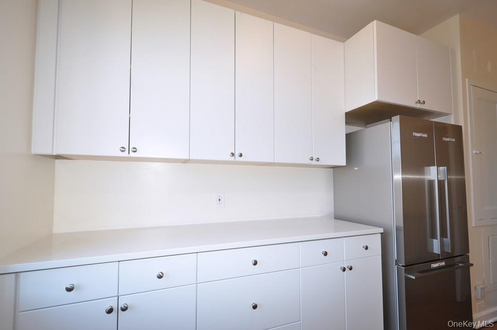 155 Garth Road, Unit 4D photo 7