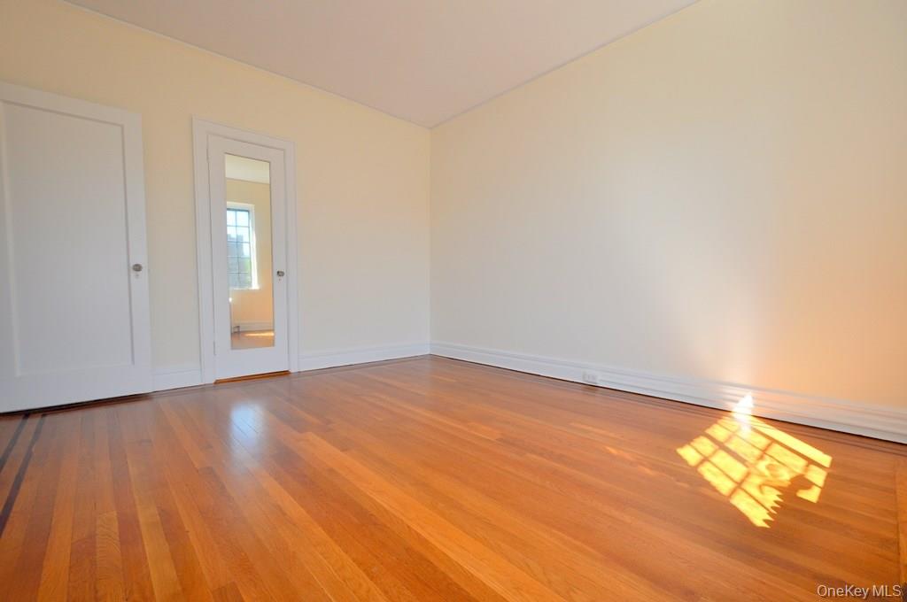 155 Garth Road, Unit 4D photo 20