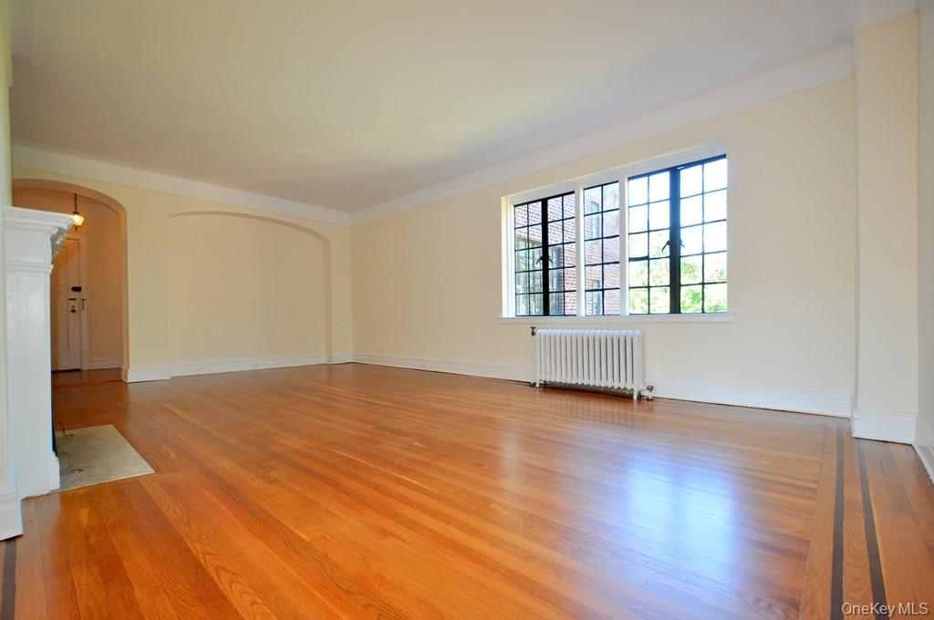 155 Garth Road, Unit 4D photo 13