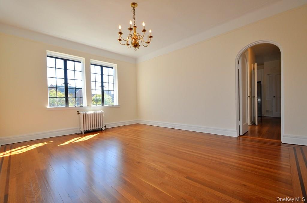 155 Garth Road, Unit 4D photo 9