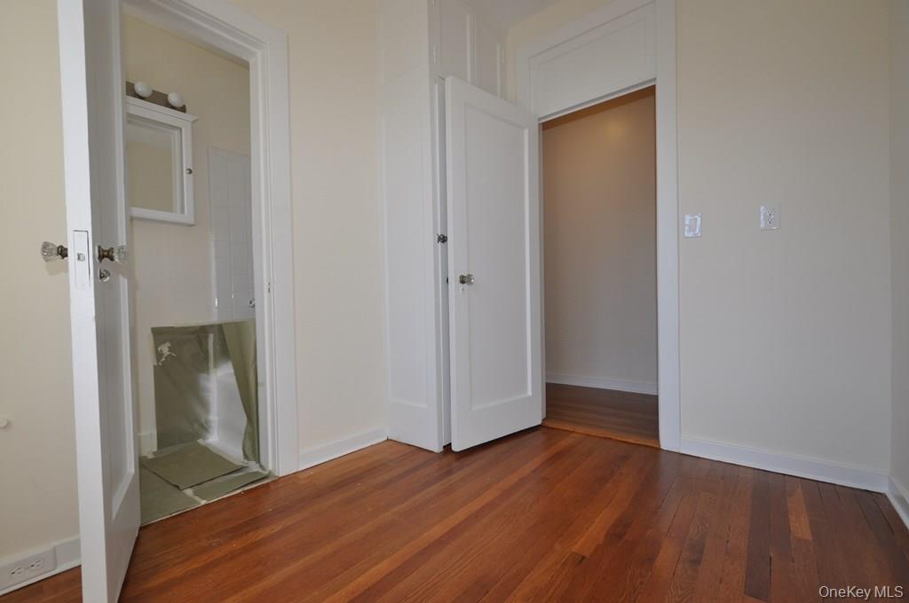 155 Garth Road, Unit 4D photo 26