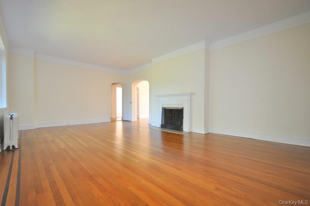 155 Garth Road, Unit 4D photo 15