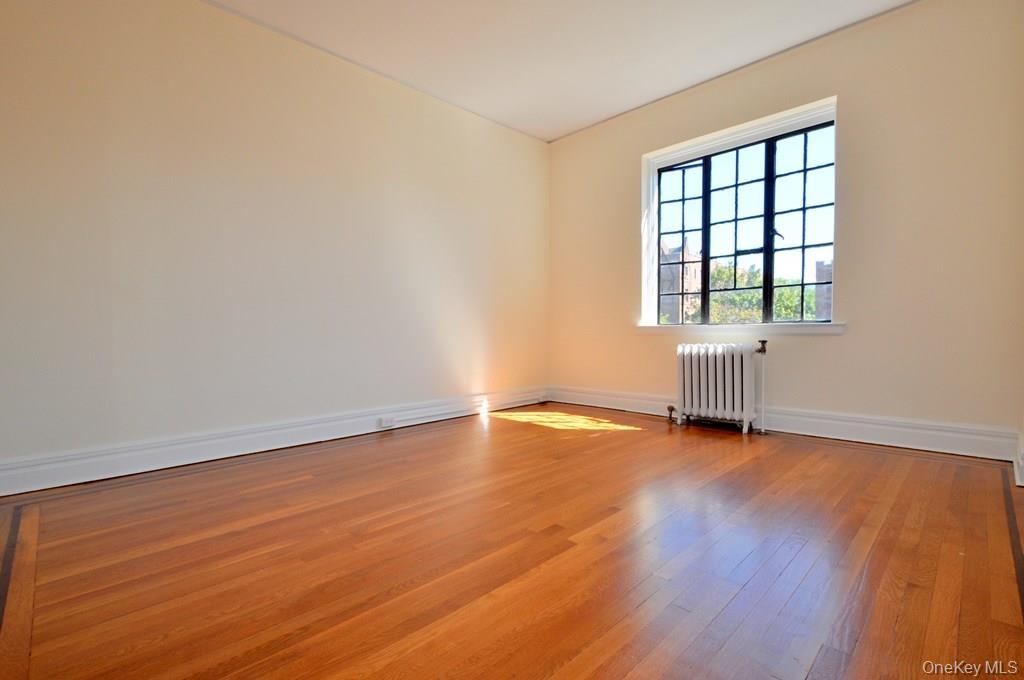 155 Garth Road, Unit 4D photo 18