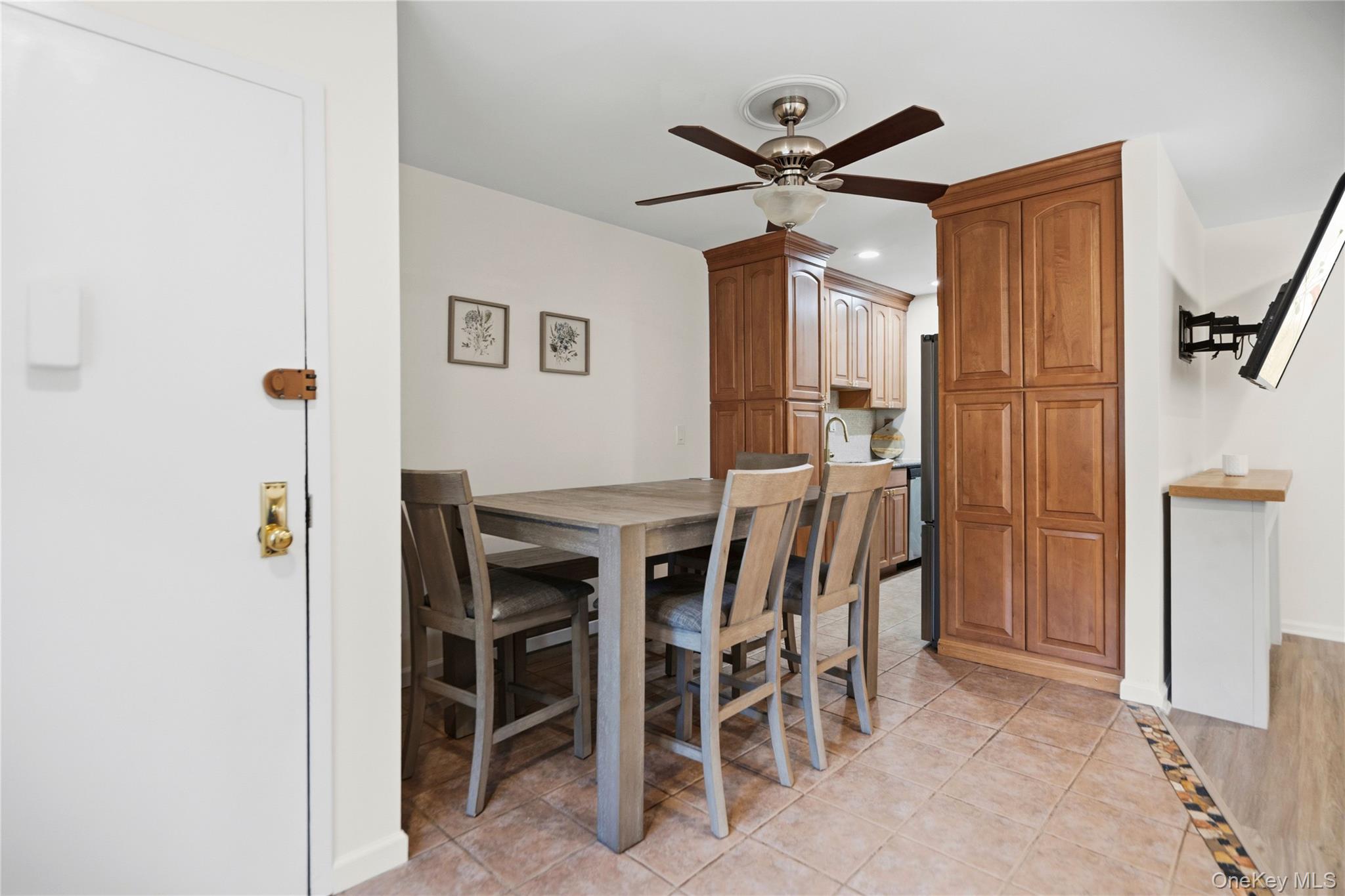 36 Richmond Boulevard, Unit 4A photo 8