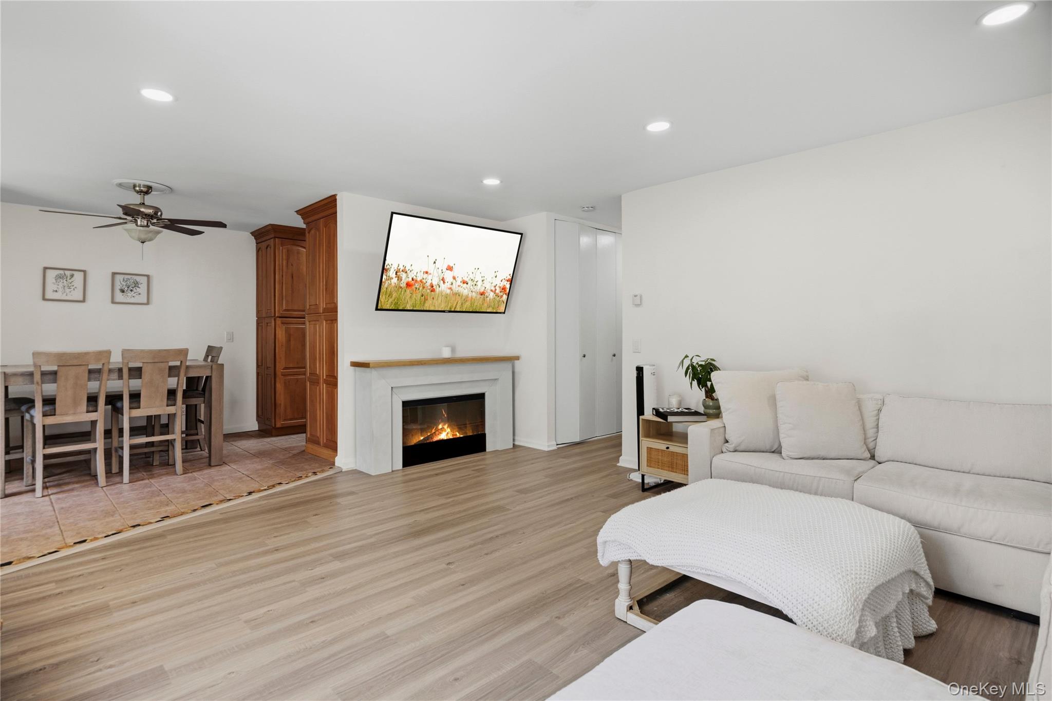 36 Richmond Boulevard, Unit 4A photo 6
