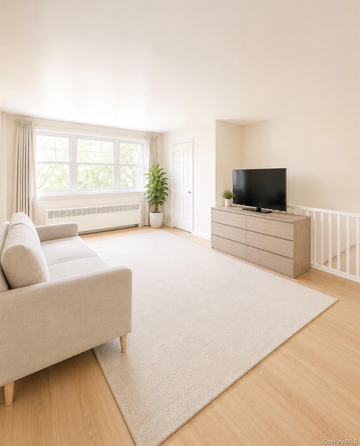 152-47 Jewel Avenue, Unit B photo 3