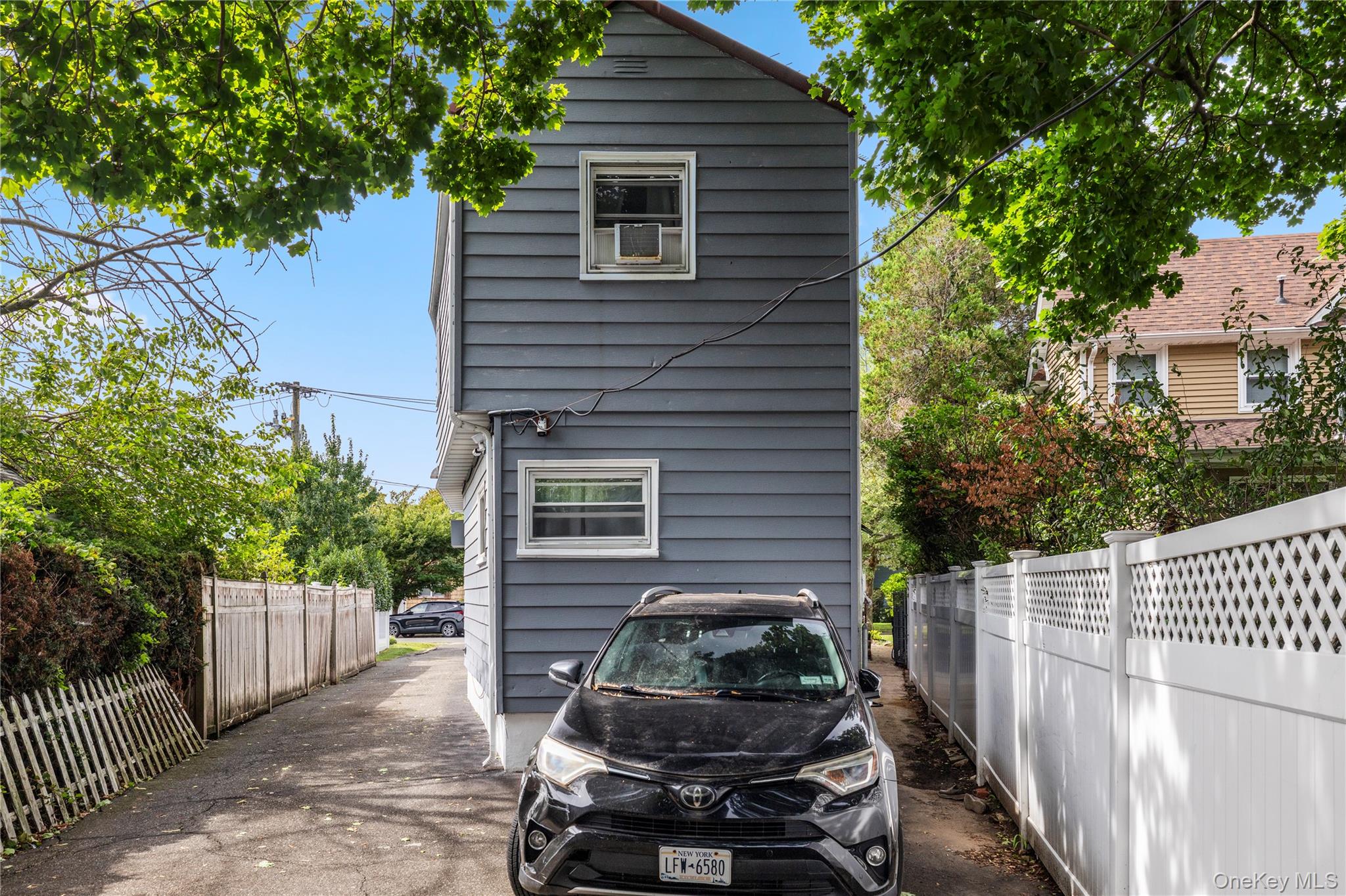 14 Chestnut Street – For Sale photo 11