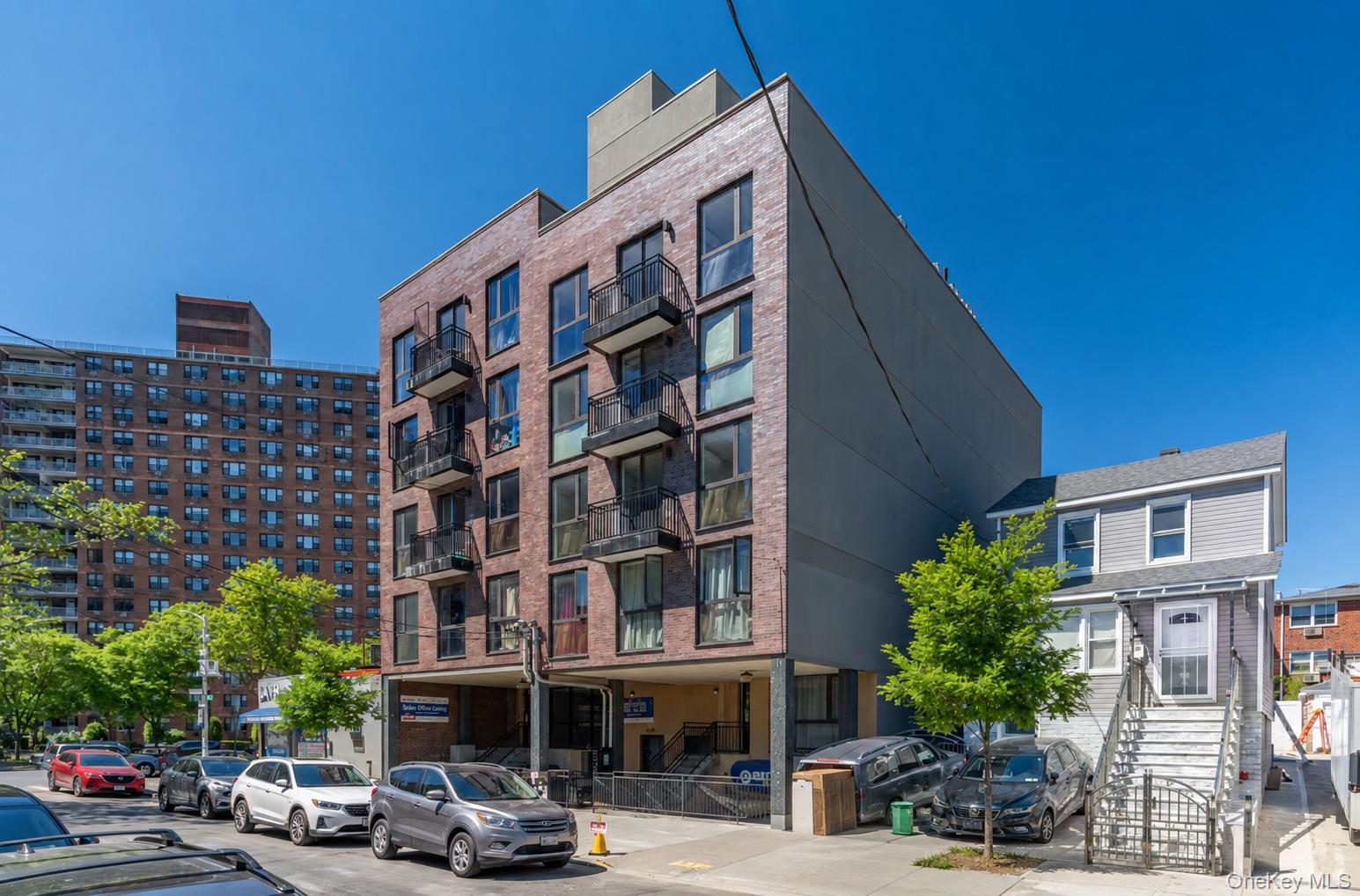 5540 97th Place, Unit 3B